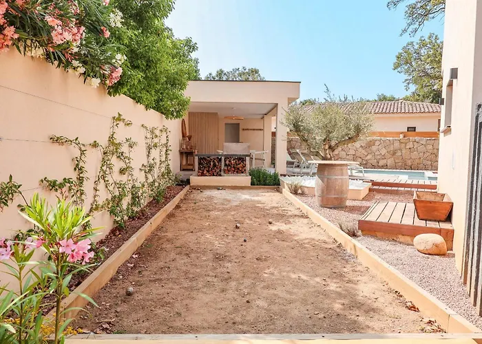 Luciana Di Santa Lucia וילה סנט-לוסידה פורטו-וקיו